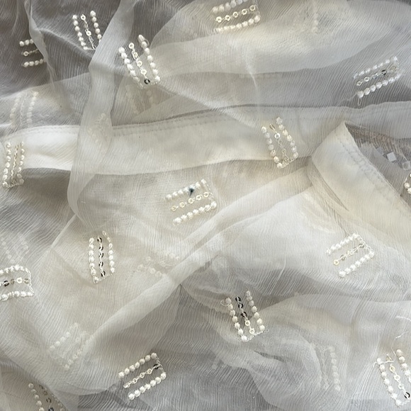 New Original Sana Safinaz Pakistani 4 piece creamish white anarkali dress - Picture 10 of 10